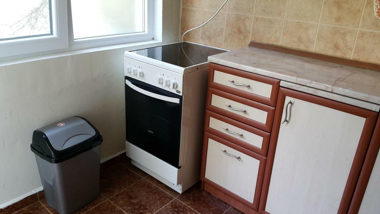 Reni'S Apartment-With Private Parking In Center Burgas Exterior photo